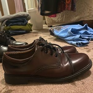 Mens dress shoes